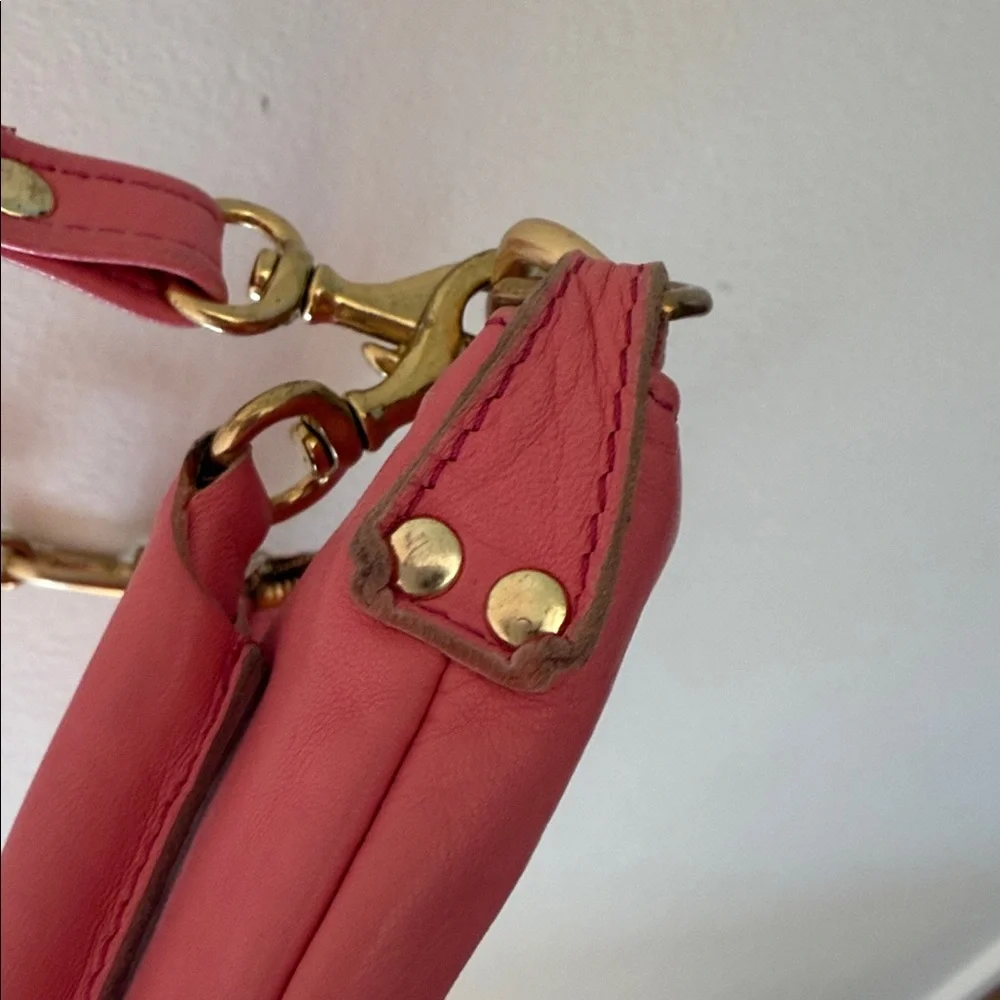 Clare V Petit Moyen - Pink Leather Crossbody Bag with Gold Hardware - Picture 8 of 8